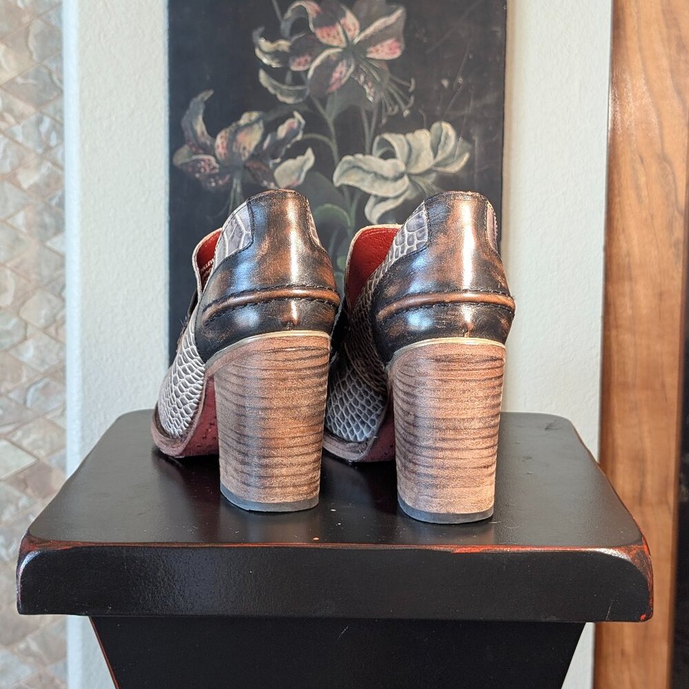 Freebird by Steven Bellevue | Women's Size 10 | Stone Croco - Picture 5 of 9